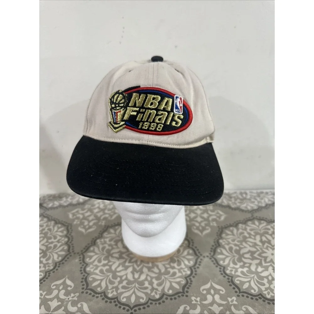 1998 NBA Finals Bulls vs Jazz Mitchell And Ness Adjustable Snapback Cap Hat